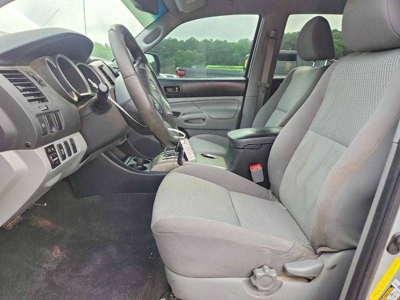 2013 Toyota Tacoma Double Cab Prerunner Silver vin: 5TFJU4GN6DX031610
