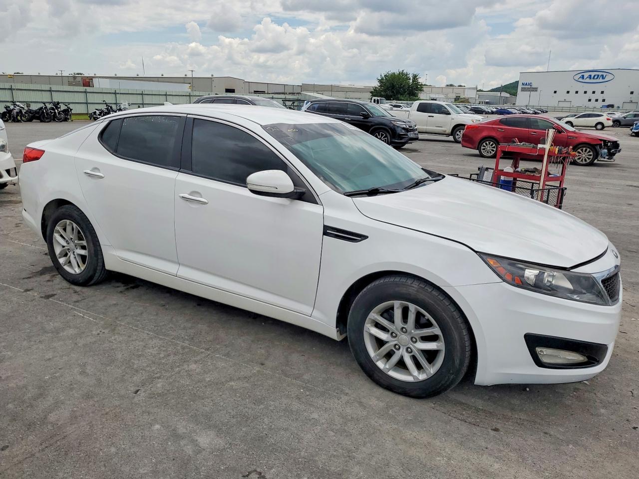 2013 Kia Optima Lx Белый vin: KNAGM4A78D5382533