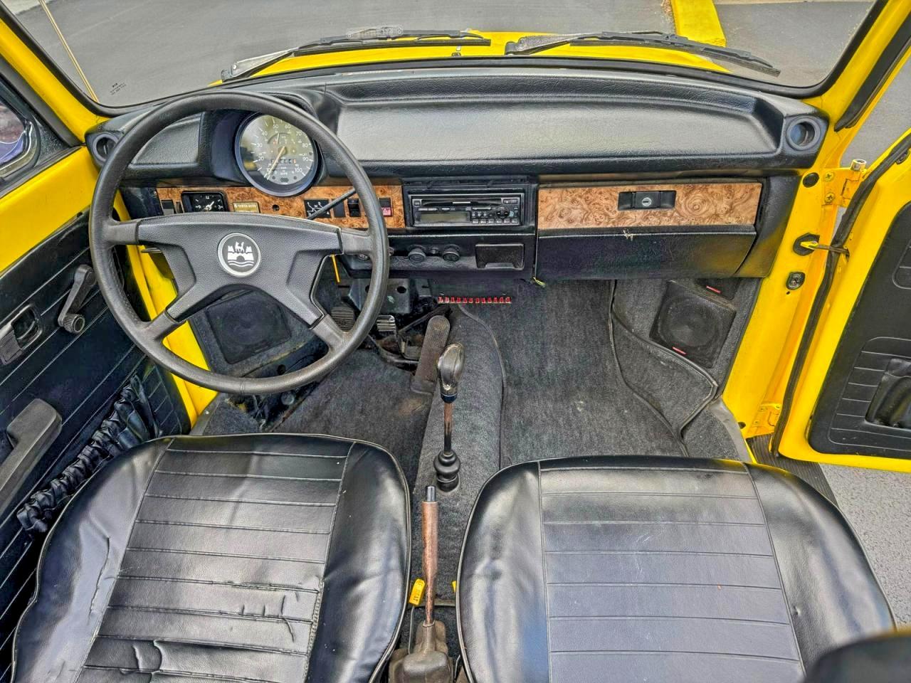 1979 Volkswagen Beetle Желтый vin: 1592000623