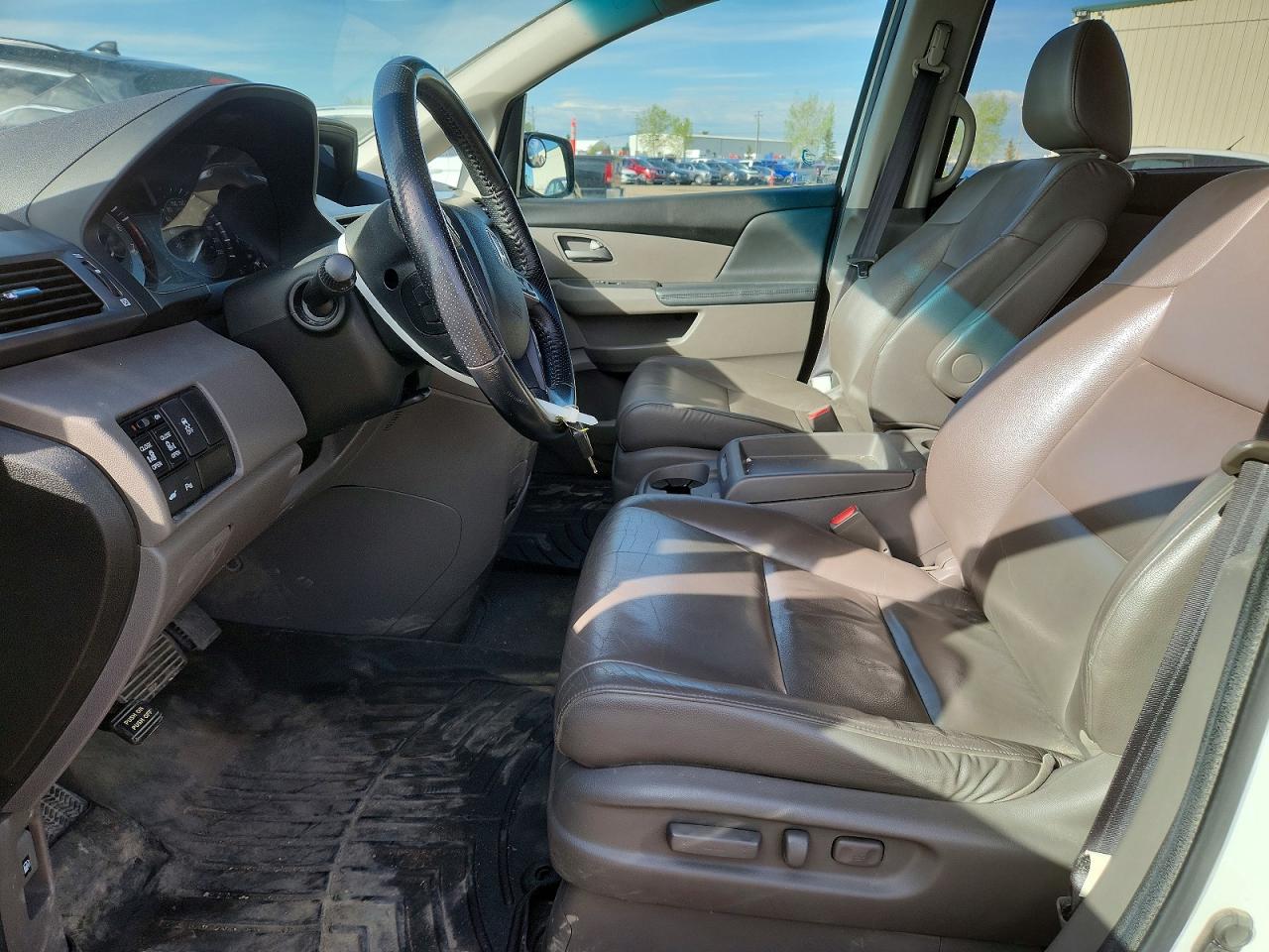 2011 Honda Odyssey Exl Белый vin: 5FNRL5H6XBB501065