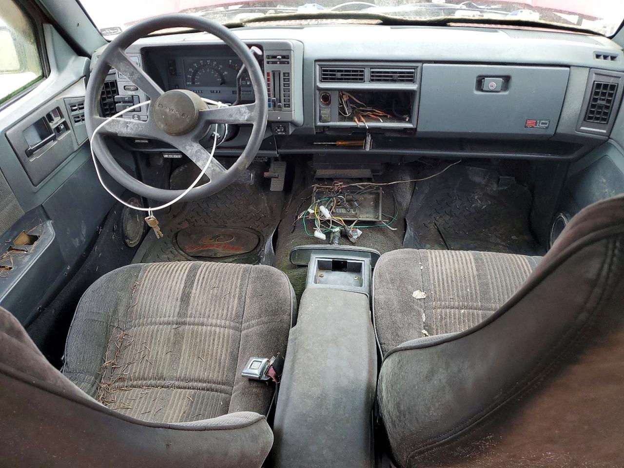 1992 Chevrolet Blazer S10 Burgundy vin: 1GNDT13Z5N2158880