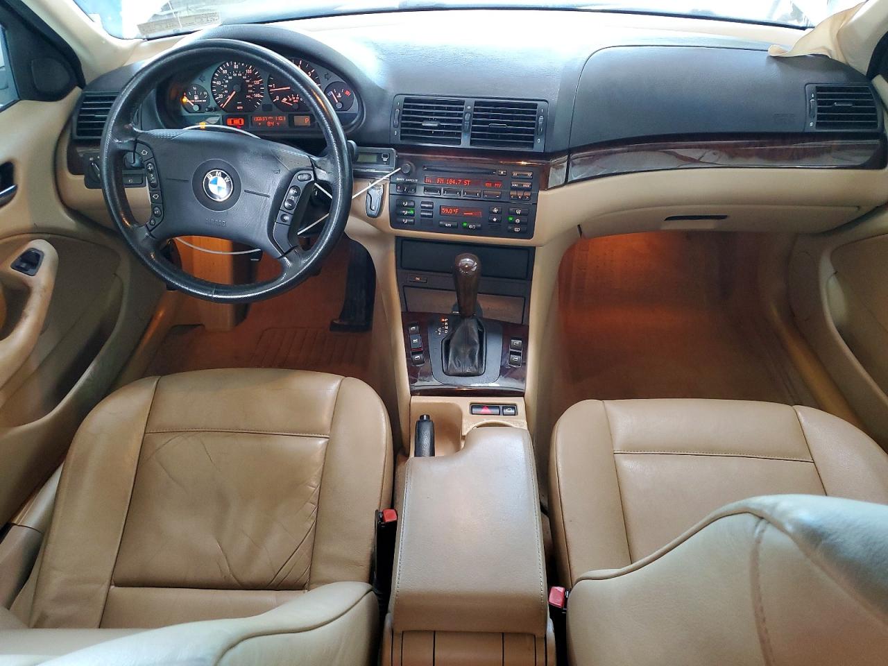 2005 Bmw 325 I Белый vin: WBAET37465NJ90059