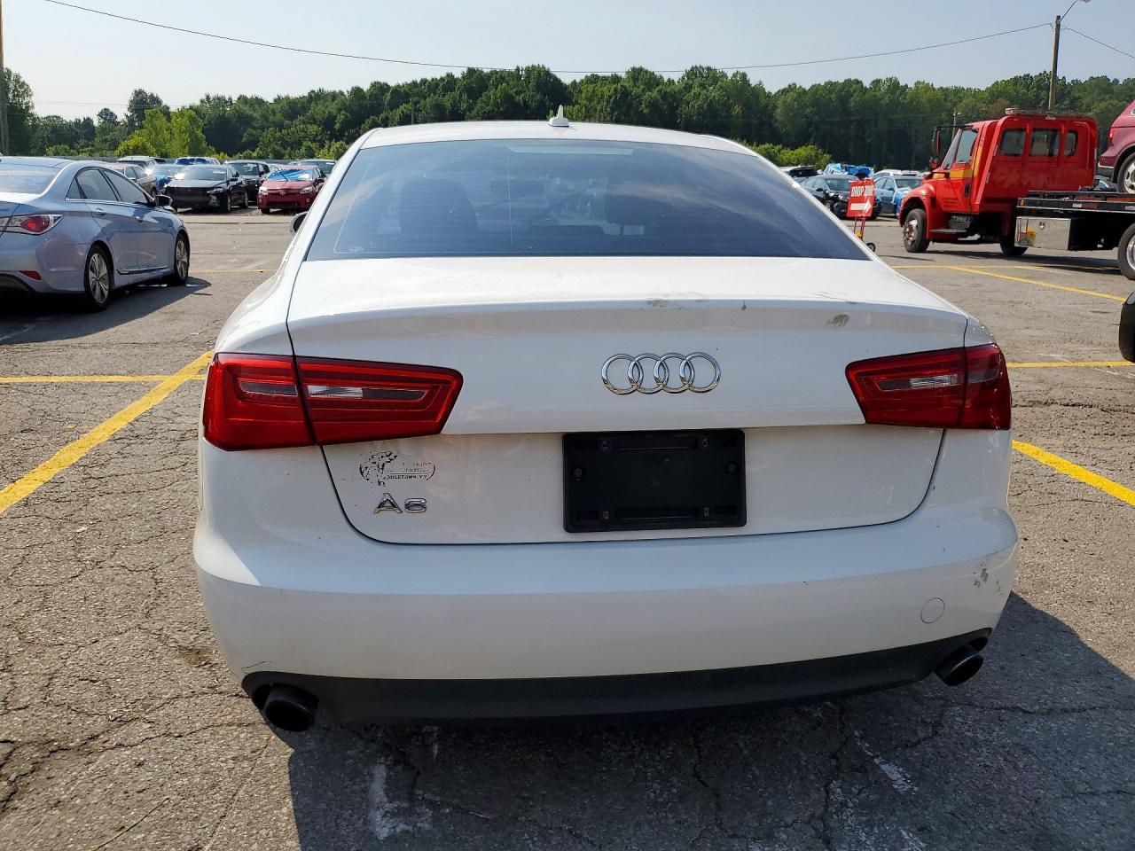 2013 Audi A6 Premium White vin: WAUCFBFCXDN054615