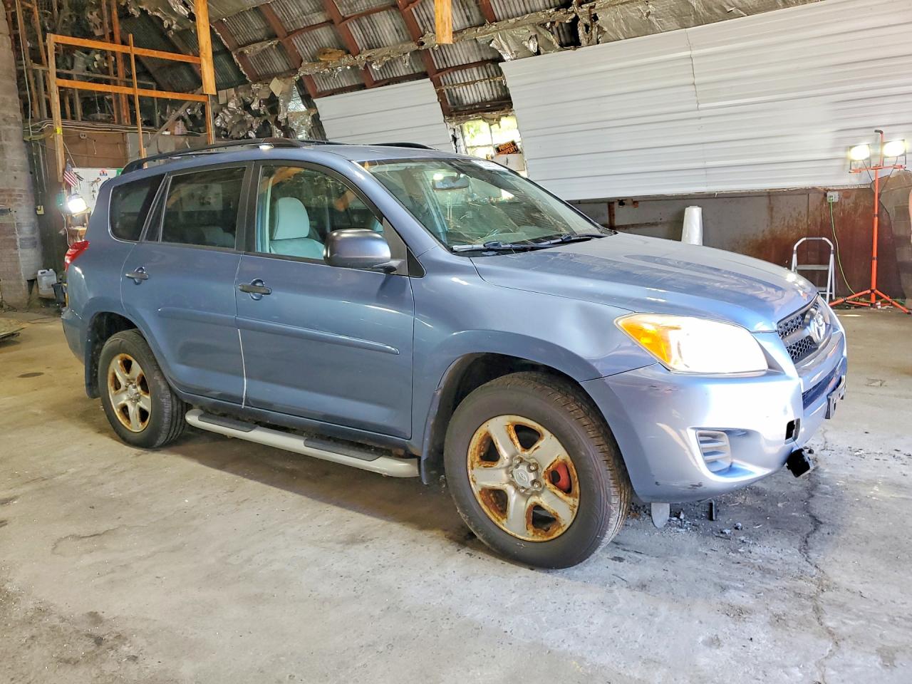 2009 Toyota Rav4 Base Blue vin: JTMBF33V49D020905