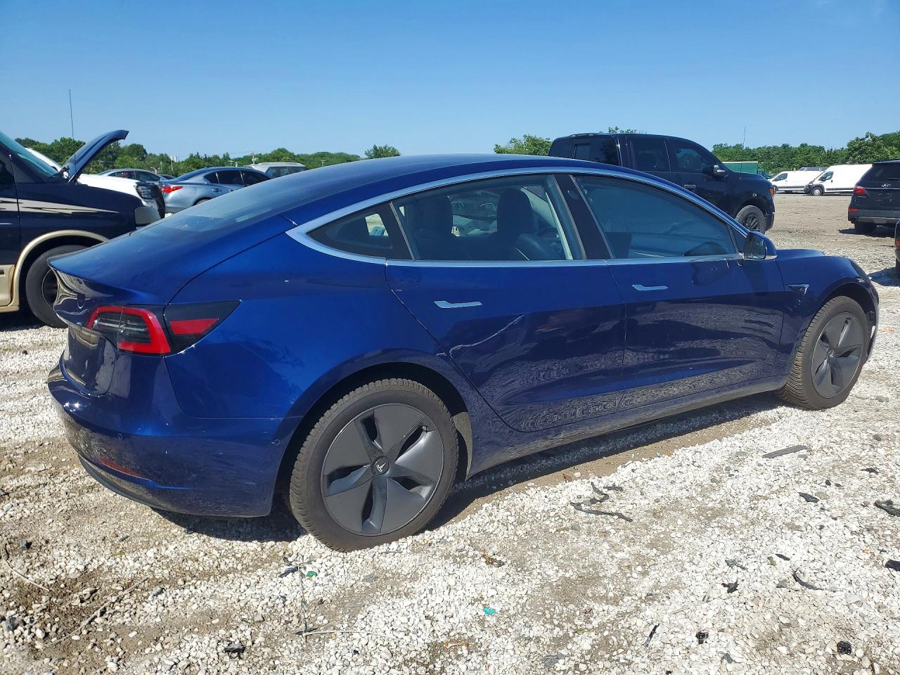 2018 Tesla Model 3 Синий vin: 5YJ3E1EA6JF017006