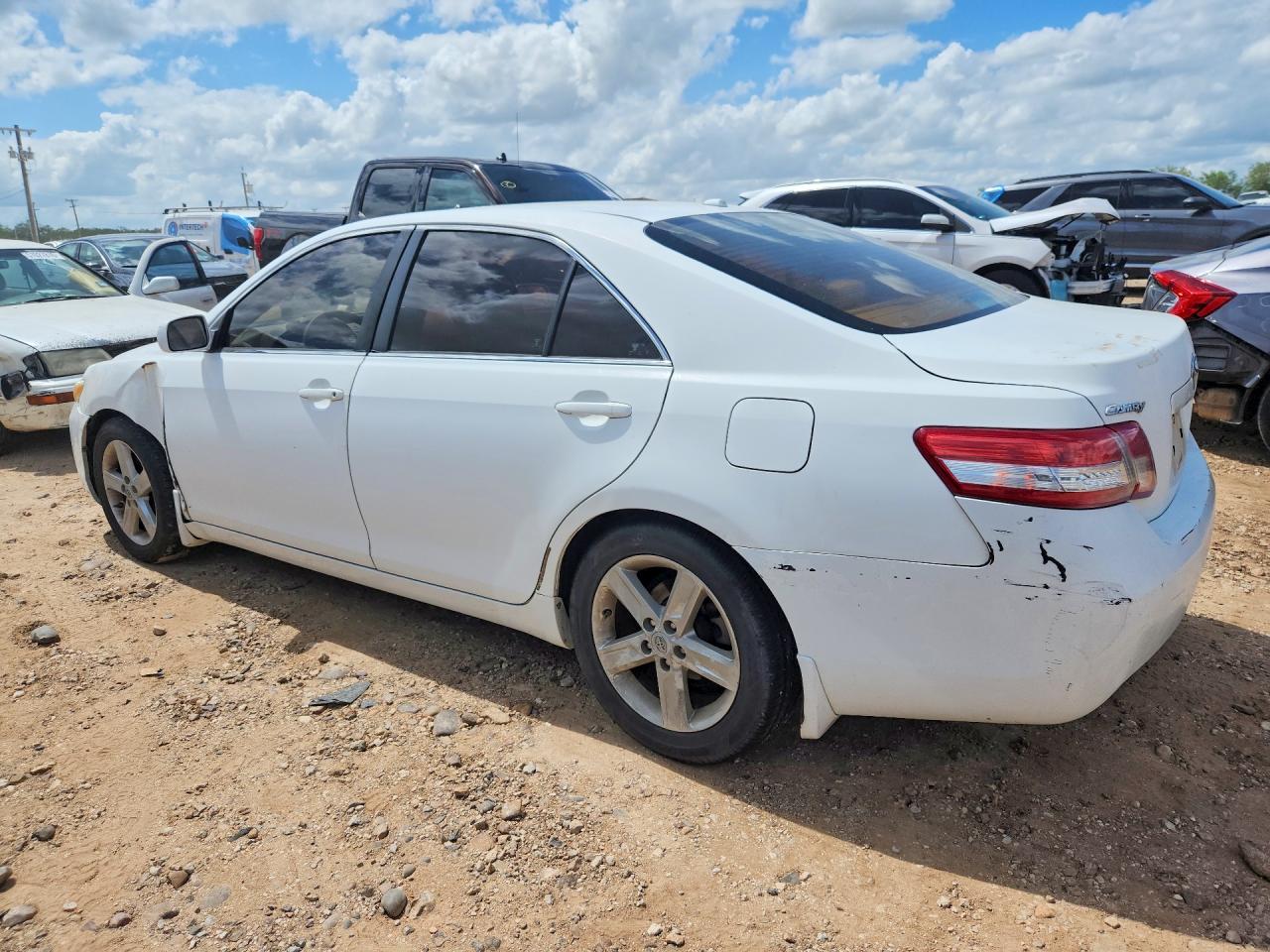 2010 Toyota Camry Le Белый vin: 4T1BF3EK7AU535657