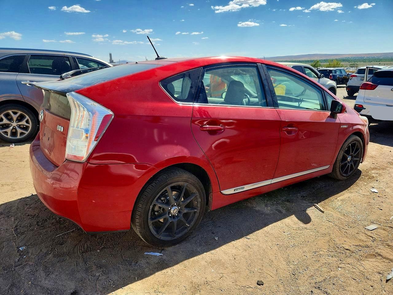 2011 Toyota Prius Five Red vin: JTDKN3DU0B0318485