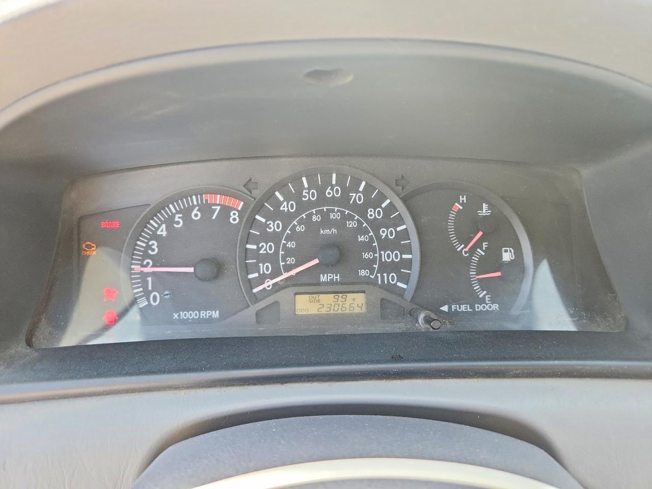 2003 Toyota Corolla Ce Silver vin: 1NXBR32E23Z007159