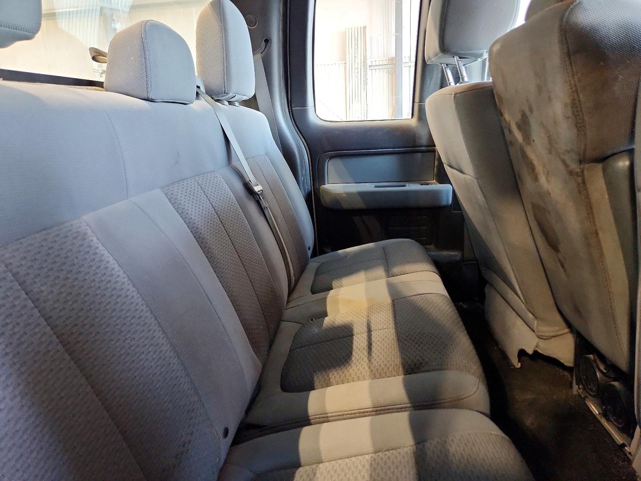 2013 Ford F150 Super Cab White vin: 1FTFX1EF7DKD31189