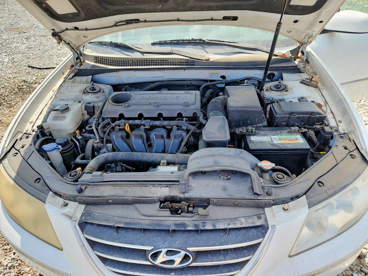 2009 Hyundai Sonata Limited White vin: 5NPEU46C79H505746