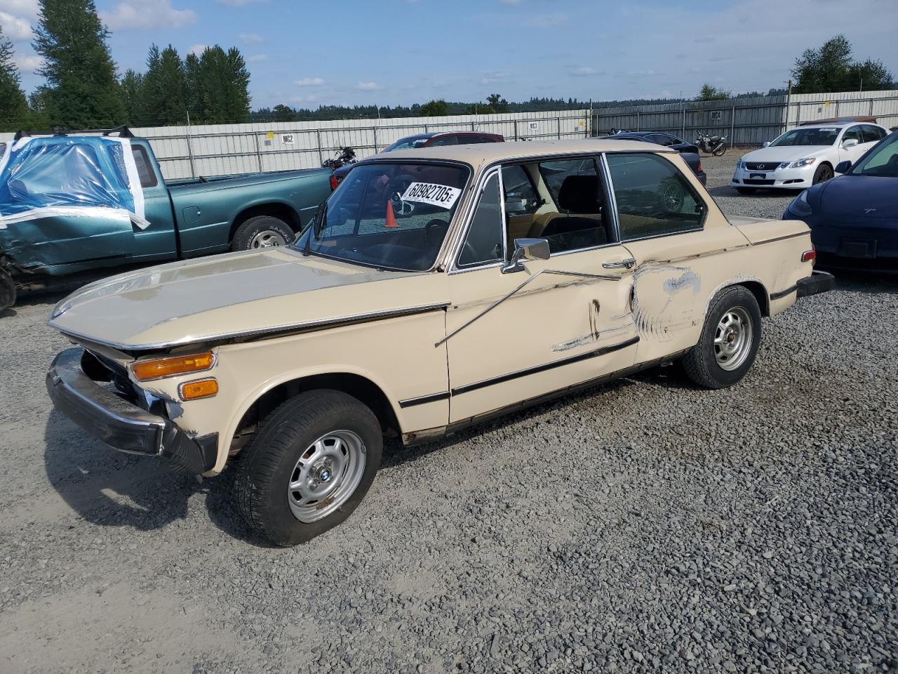 1976 Bmw 2002   Кремовый vin: 2740770