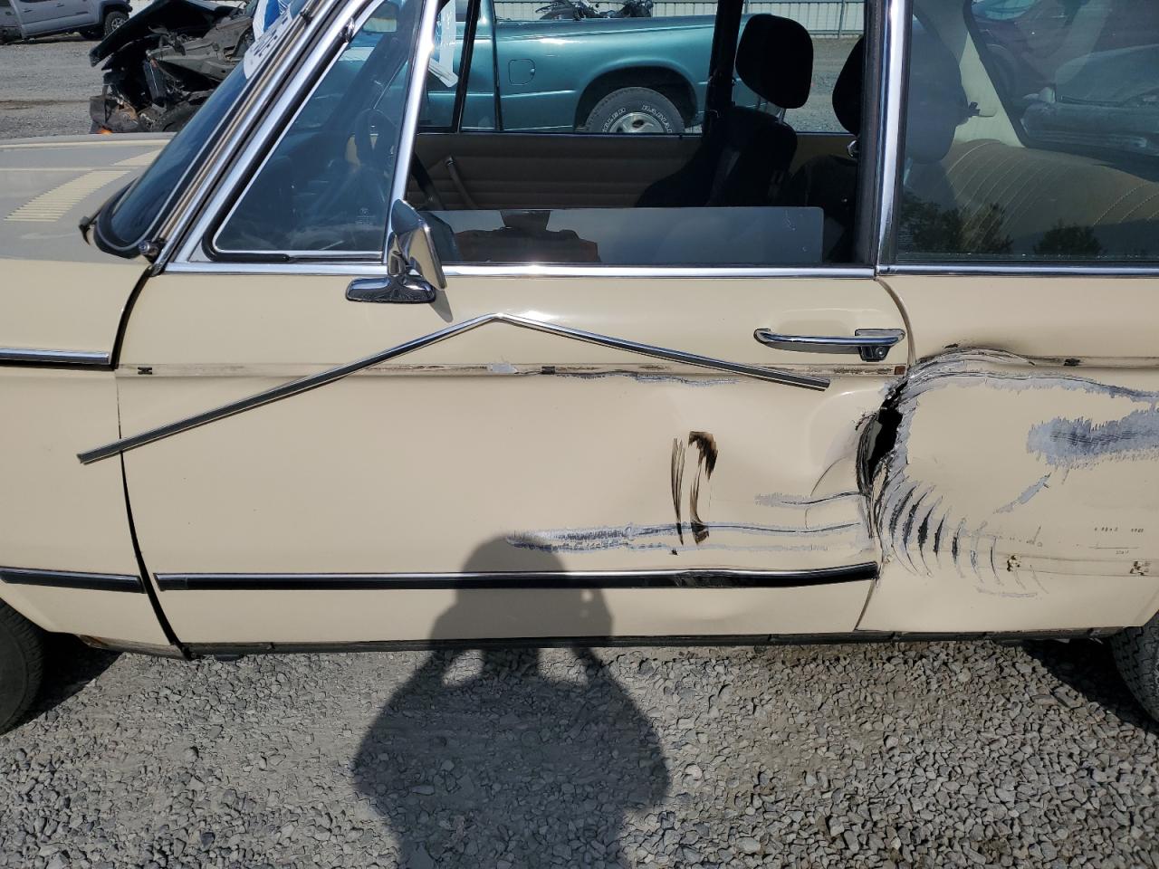 1976 Bmw 2002   Кремовый vin: 2740770