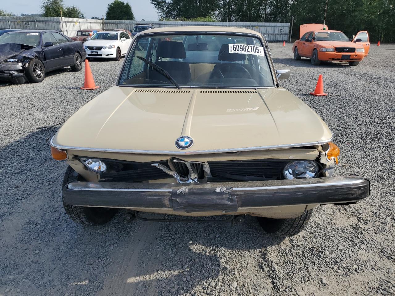 1976 Bmw 2002   Кремовый vin: 2740770