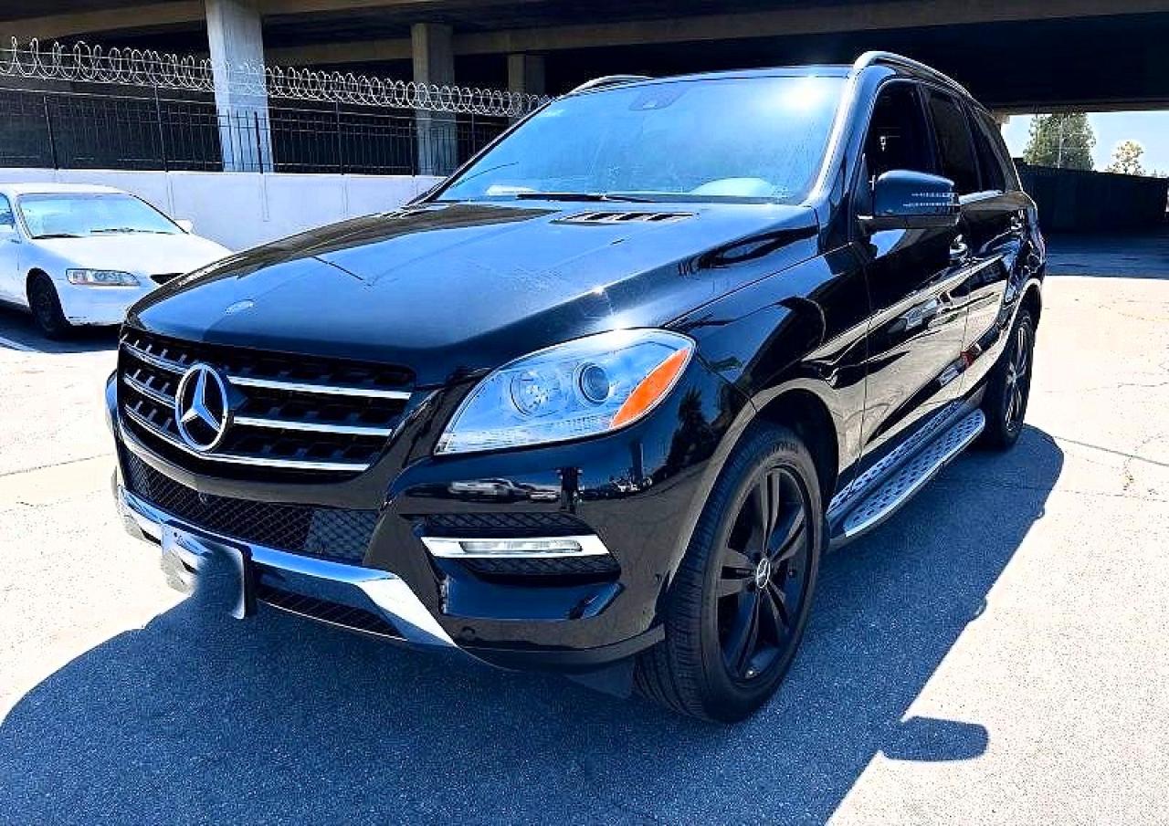2015 Merz Ml 350 Black vin: 4JGDA5JB2FA535616