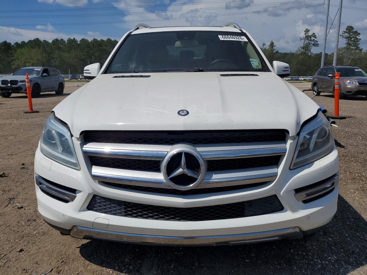 2014 Mercedes-benz Gl 450 4matic White vin: 4JGDF7CE9EA332273