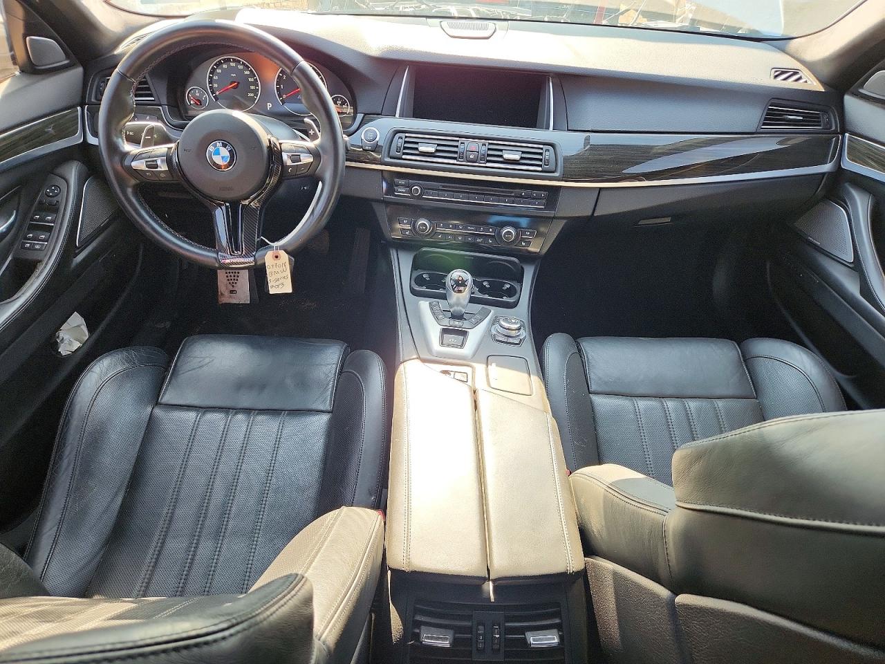 2013 Bmw M5 Серебряный vin: WBSFV9C59DD097018