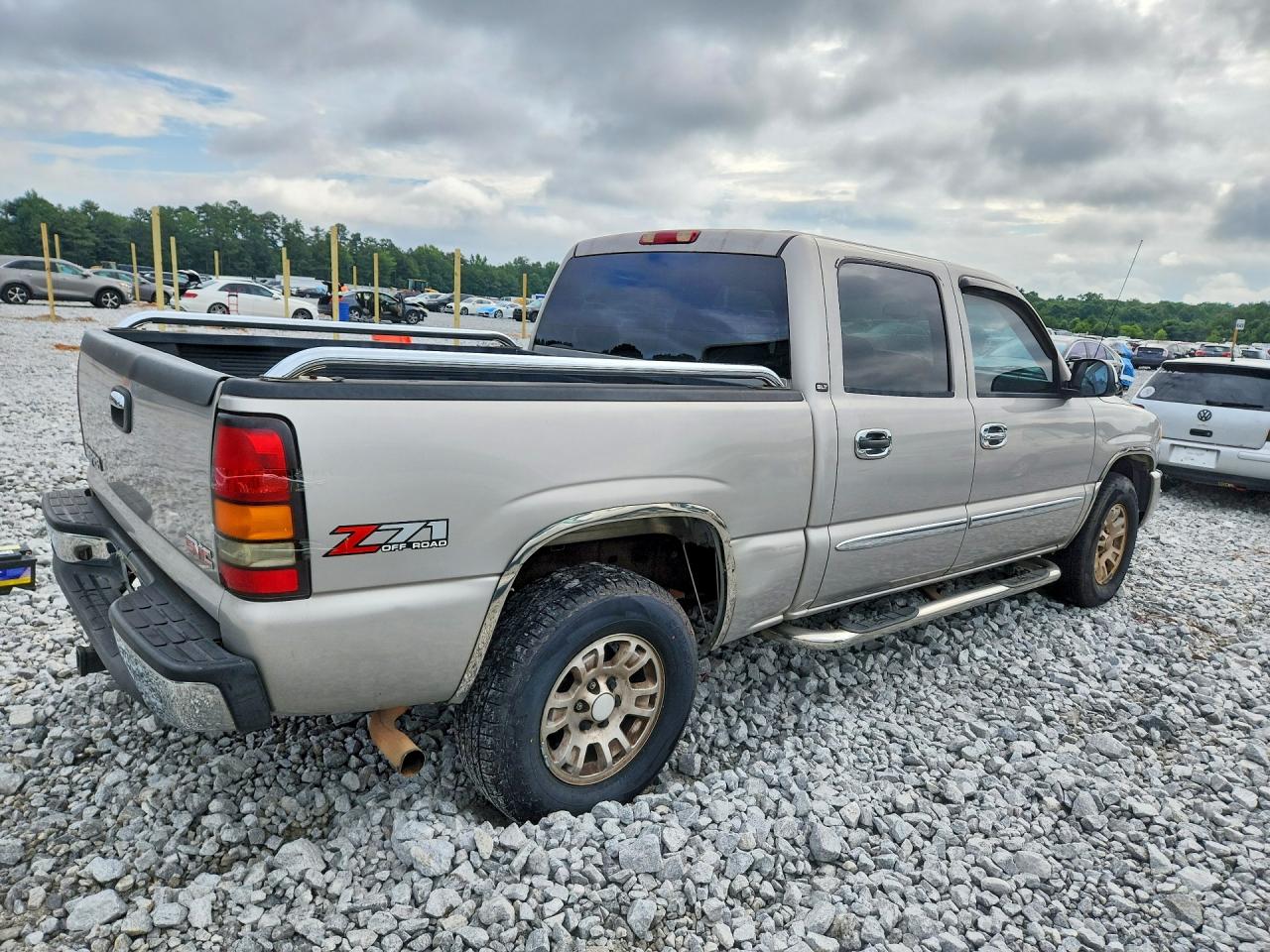 2005 Gmc New Sierra K1500 Tan vin: 2GTEK13T551303122