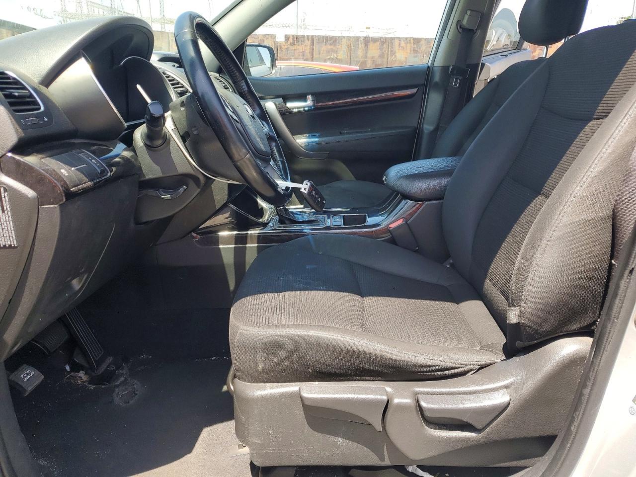 2014 Kia Sorento Lx Silver vin: 5XYKT4A62EG533169