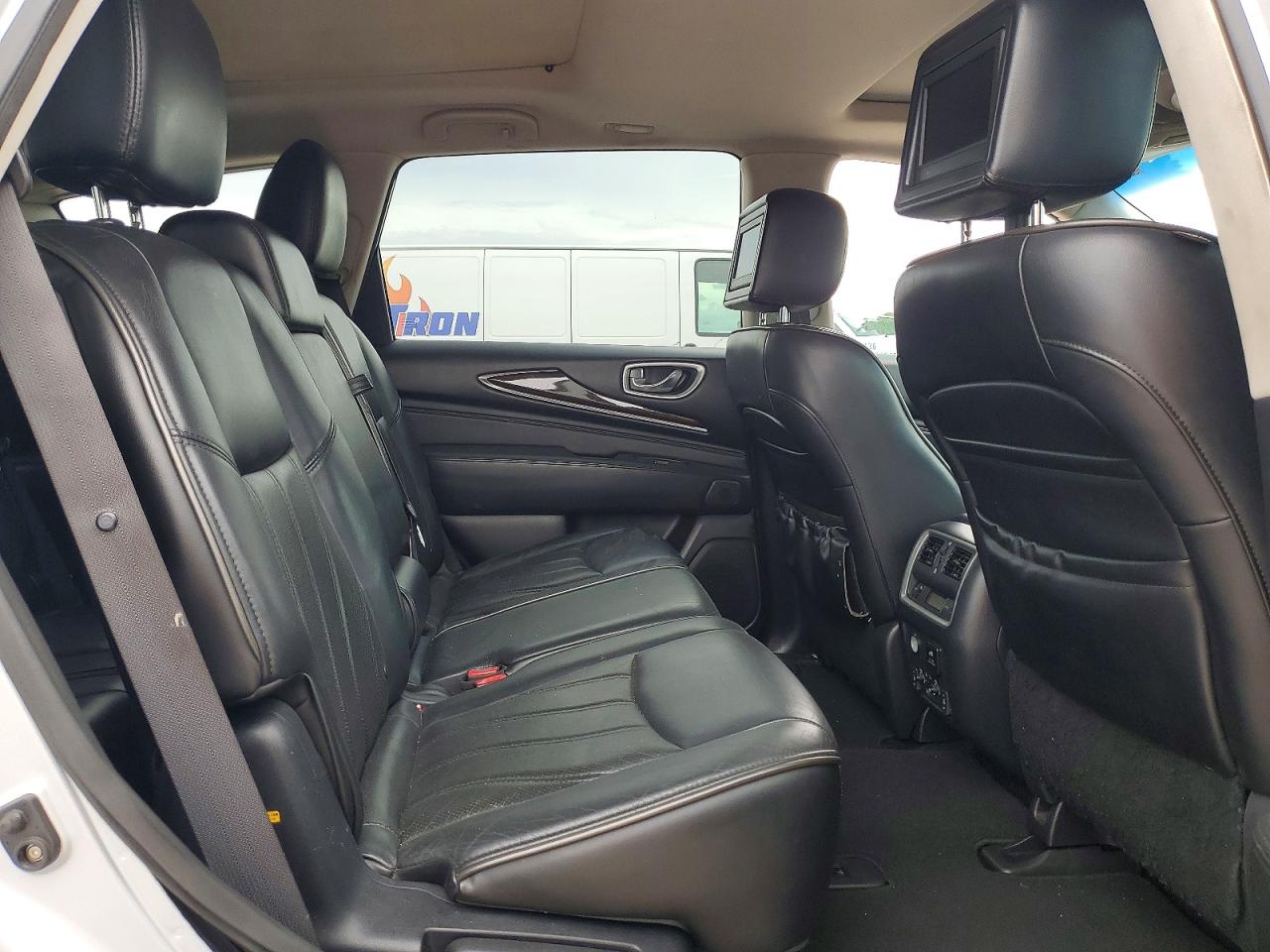 2013 Infiniti Jx35 Base Silver vin: 5N1AL0MN2DC333768