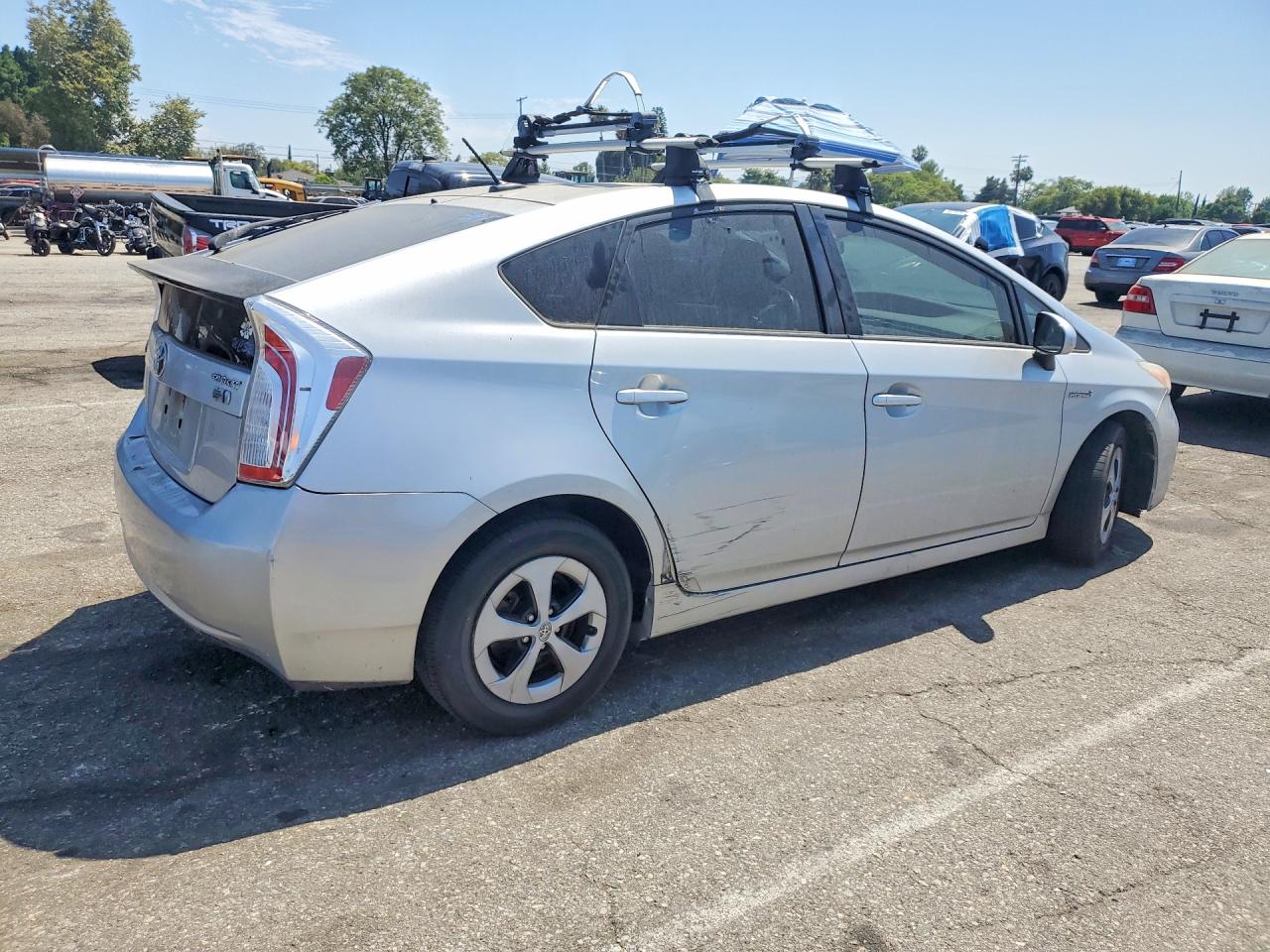 2012 Toyota Prius Three Silver vin: JTDKN3DU7C1506397