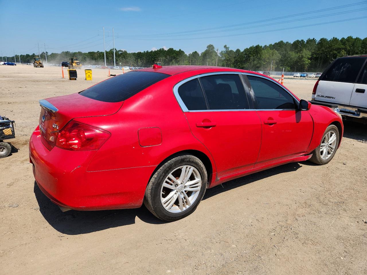 2011 Infiniti G37 Sedan X Red vin: JN1CV6AR1BM402610