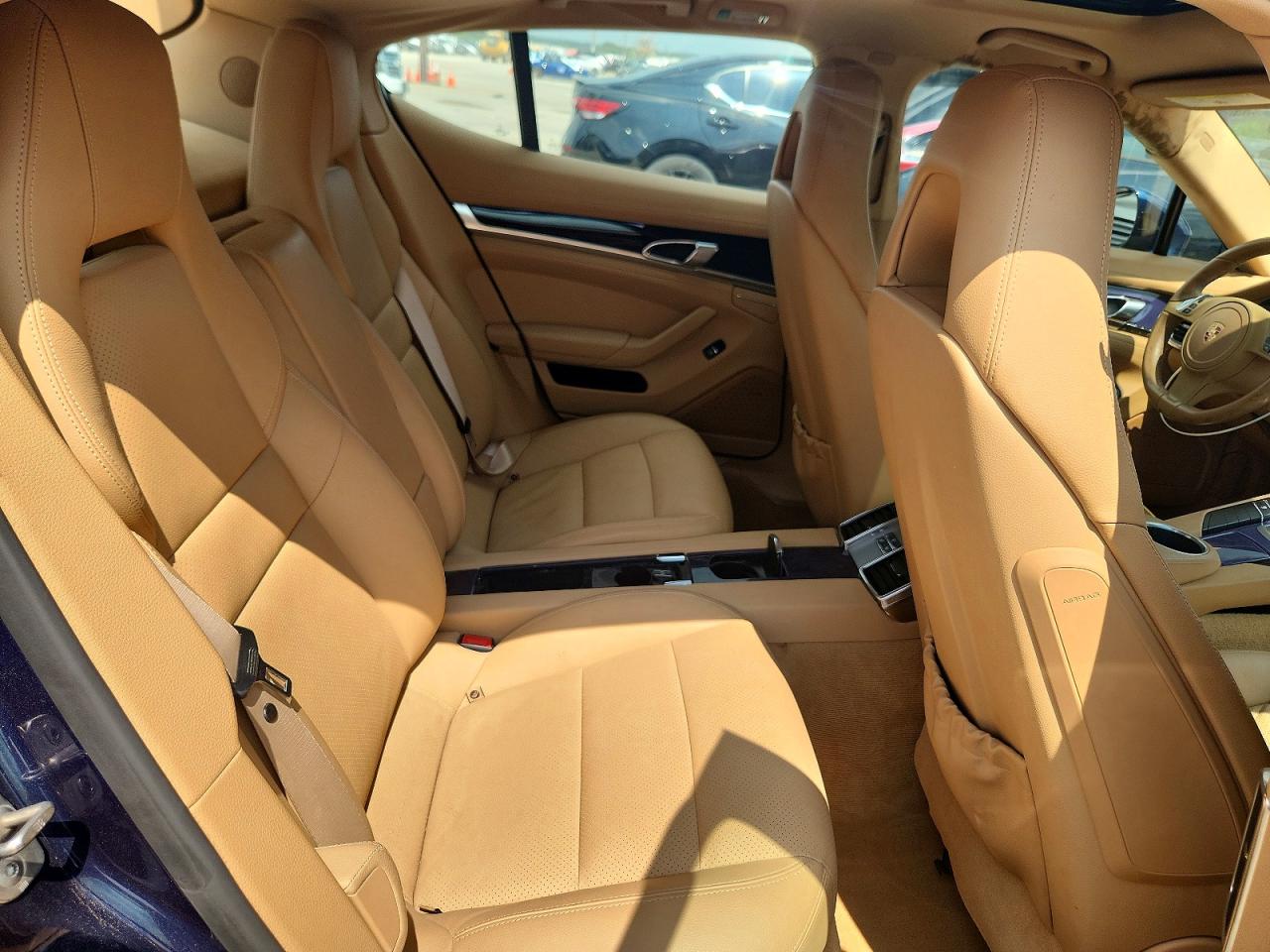 2014 Porsche Panamera 2/4 Blue vin: WP0AA2A70EL005200