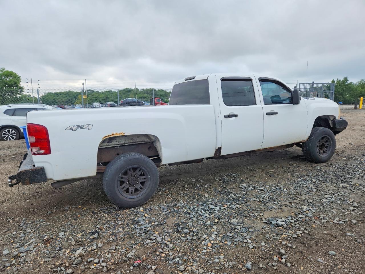 2009 Chevrolet Silverado K2500 Heavy Duty Lt White vin: 1GCHK53KX9F115075