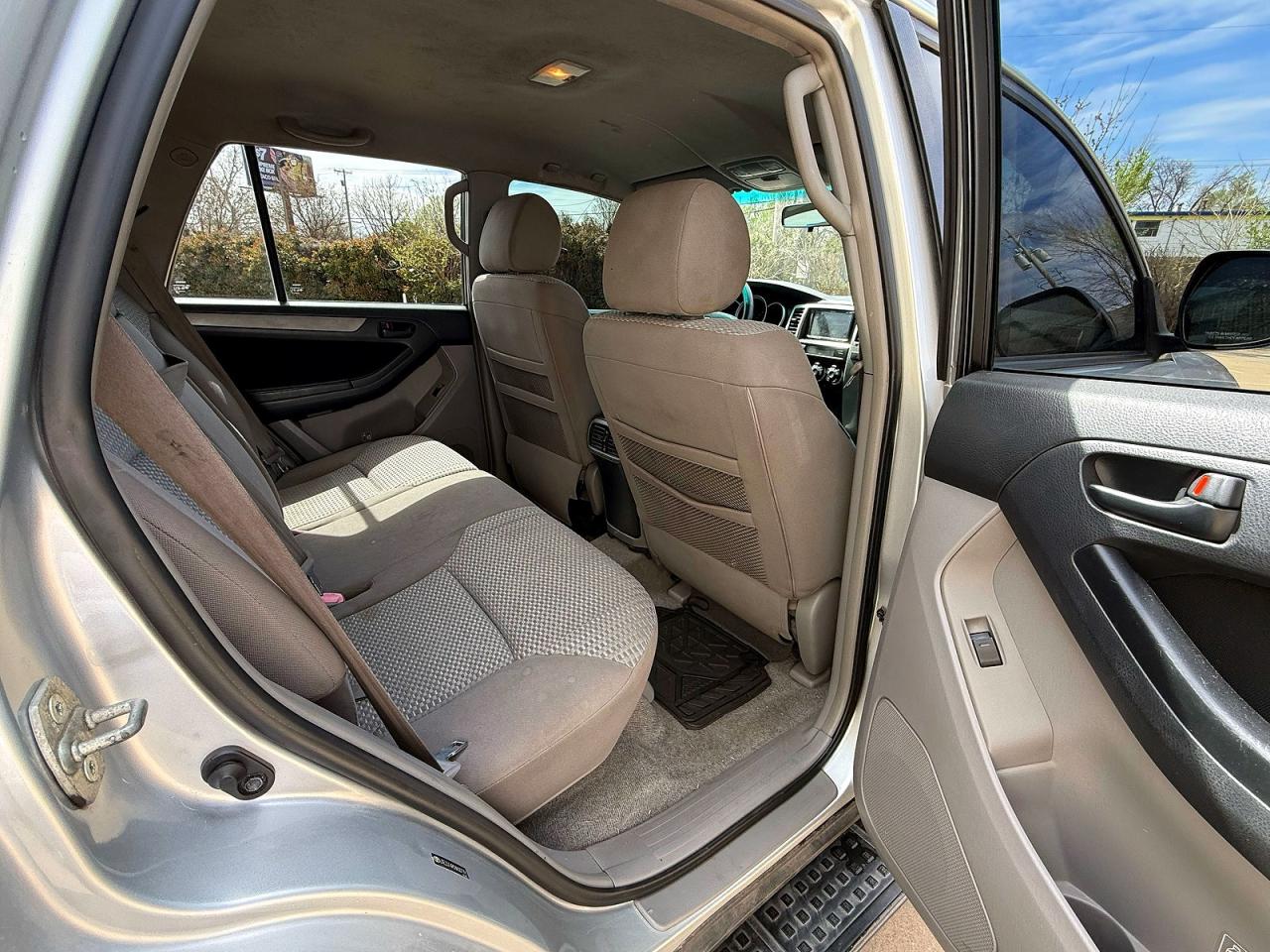 2008 Toyota 4runner Sr5 Silver vin: JTEZU14R58K007791