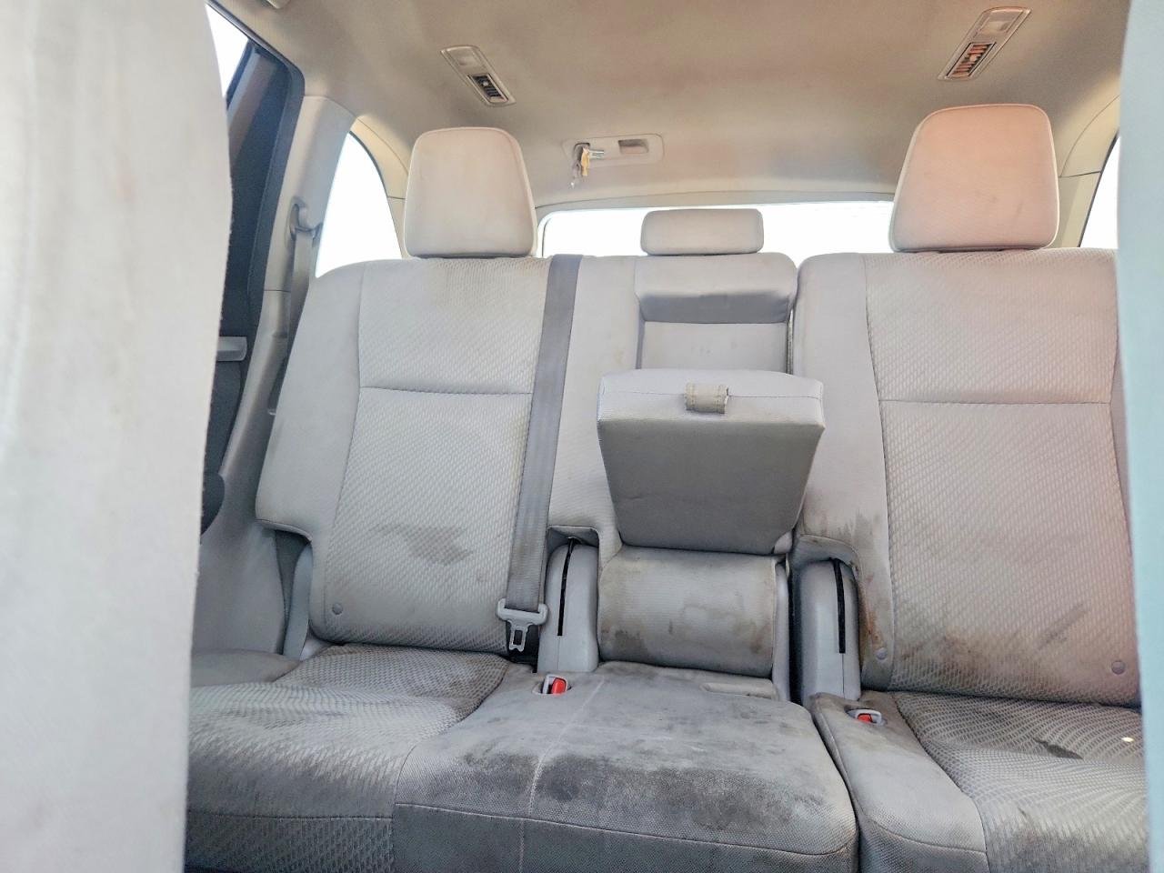 2014 Toyota Highlander Le Gray vin: 5TDZARFH3ES005803