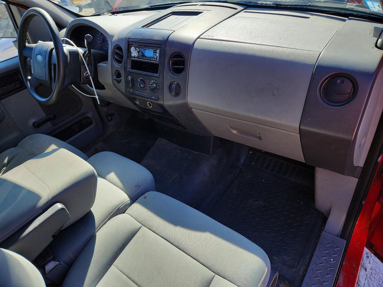 2007 Ford F150 Red vin: 1FTRF12207NA25536