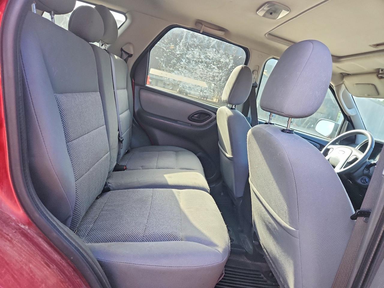 2007 Ford Escape Xlt Red vin: 1FMYU93177KA68872