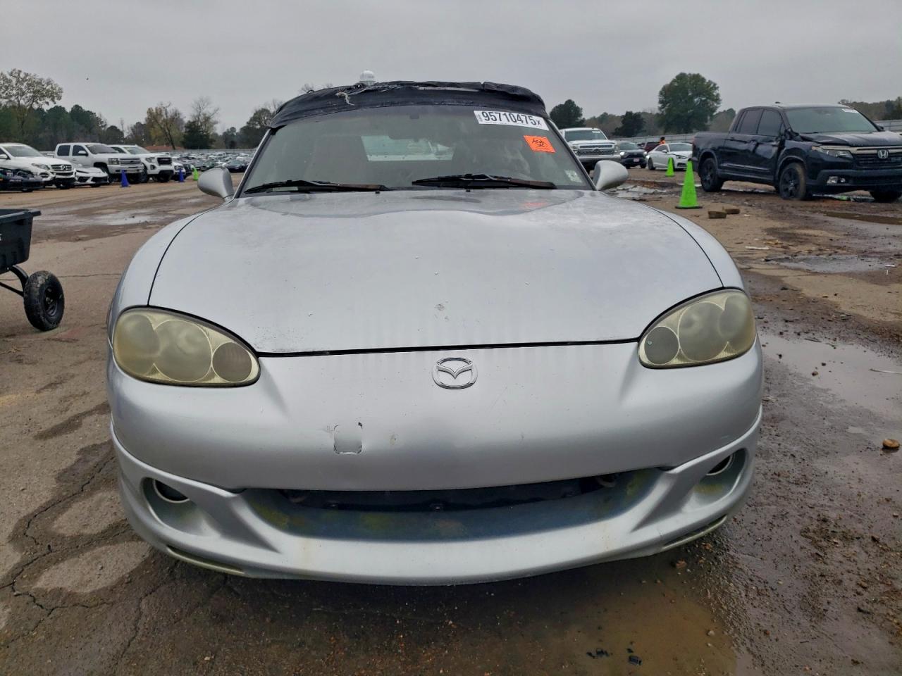 2005 Mazda Mx-5 Miata Base Silver vin: JM1NB353X50413748
