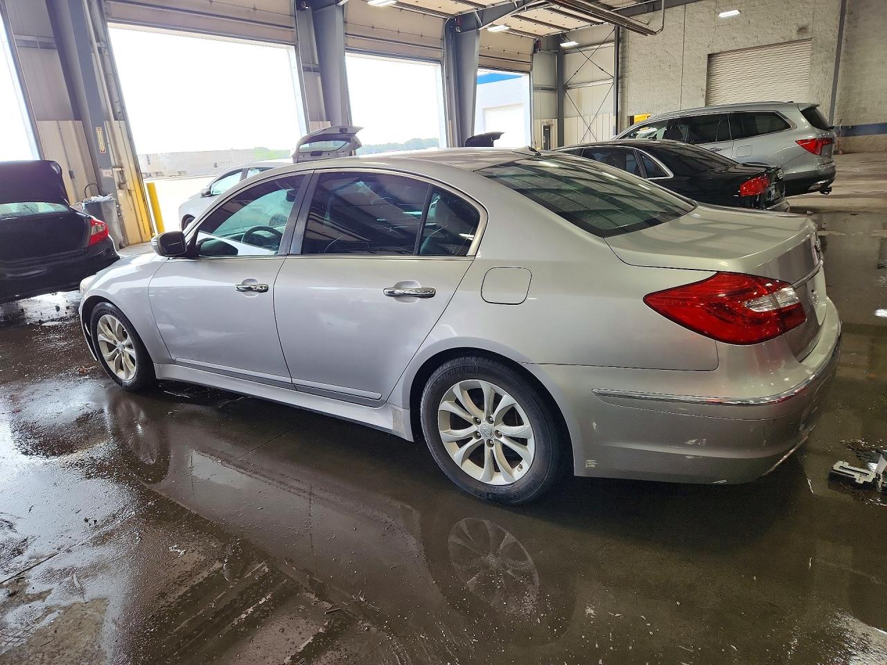 2012 Hyundai Genesis 3.8l Silver vin: KMHGC4DD5CU187464