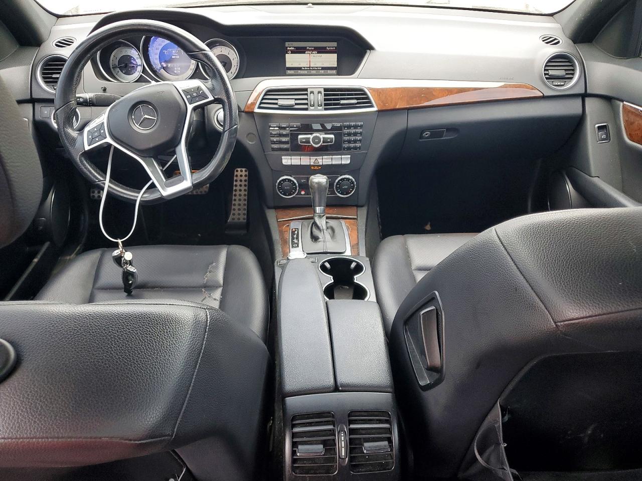 2013 Mercedes-benz C 250 Gray vin: WDDGF4HB0DR300591