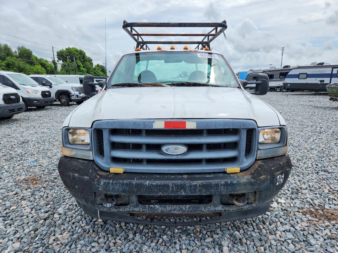 2003 Ford F350 Super Duty White vin: 1FTWF32SX3ED84823