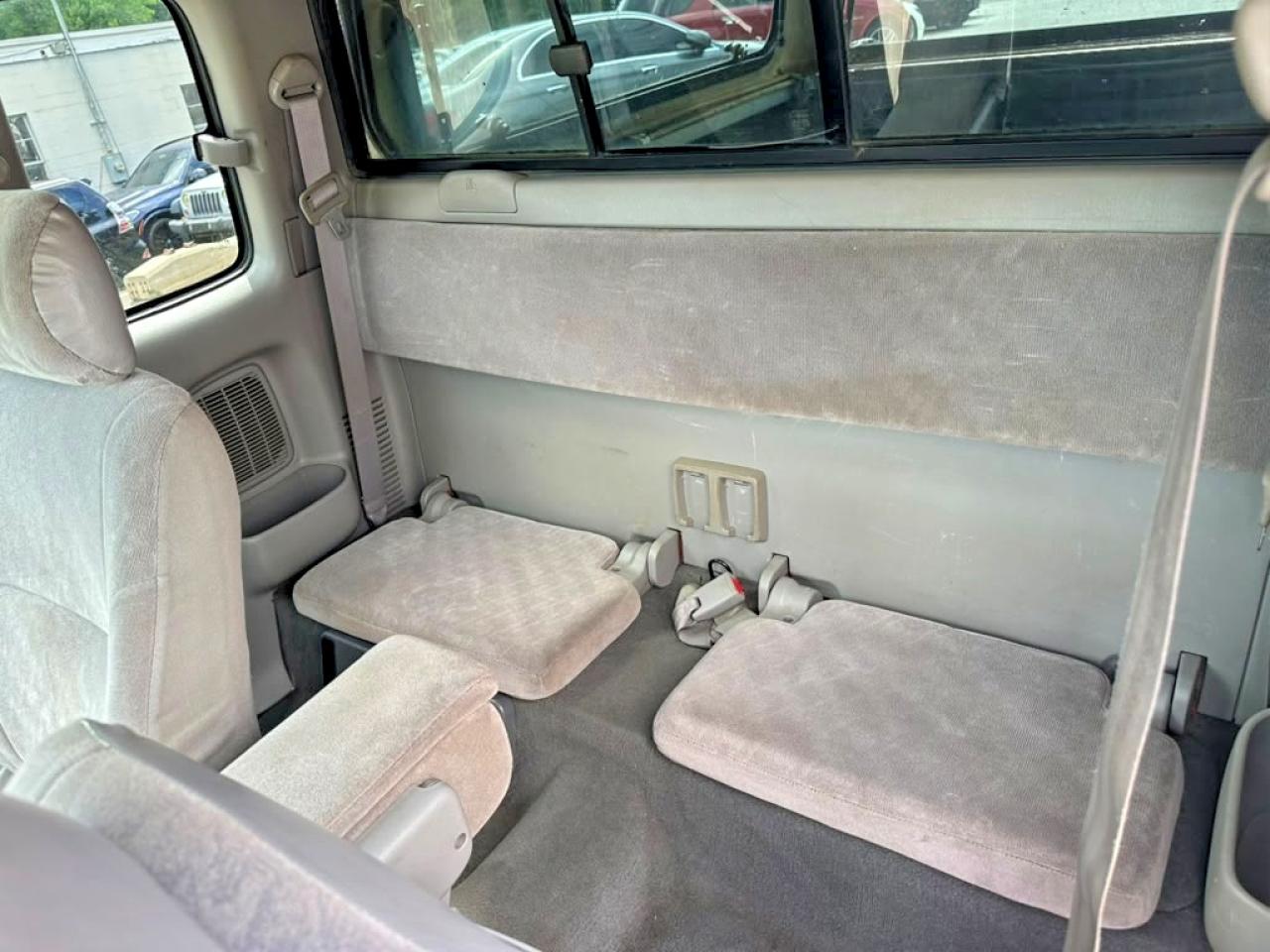 2004 Toyota Tacoma Xtracab Серебряный vin: 5TEWM72N74Z399611
