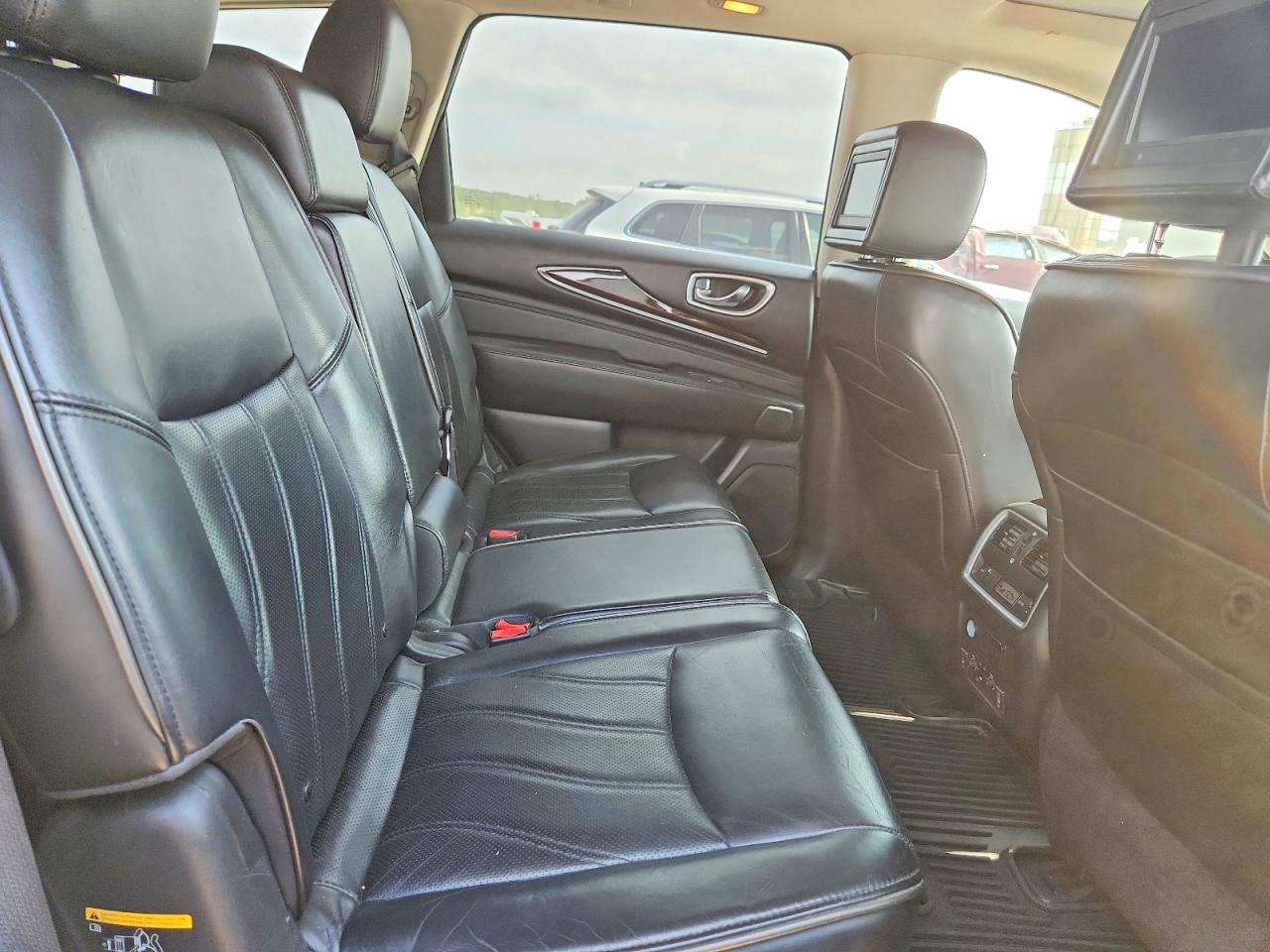 2013 Infiniti Jx35 Base Silver vin: 5N1AL0MM4DC300391