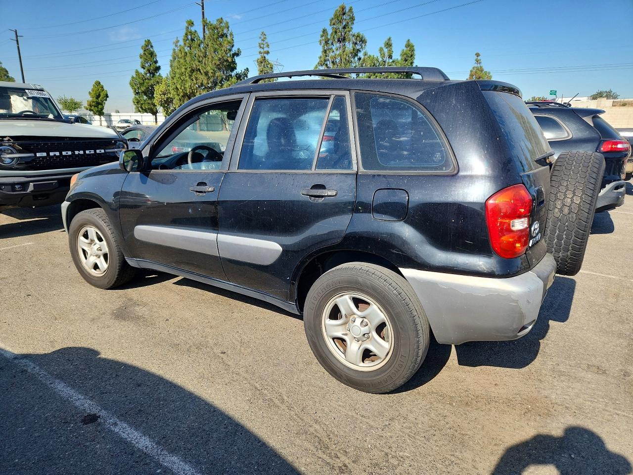 2005 Toyota Rav4 Base Черный vin: JTEGD20V950064826
