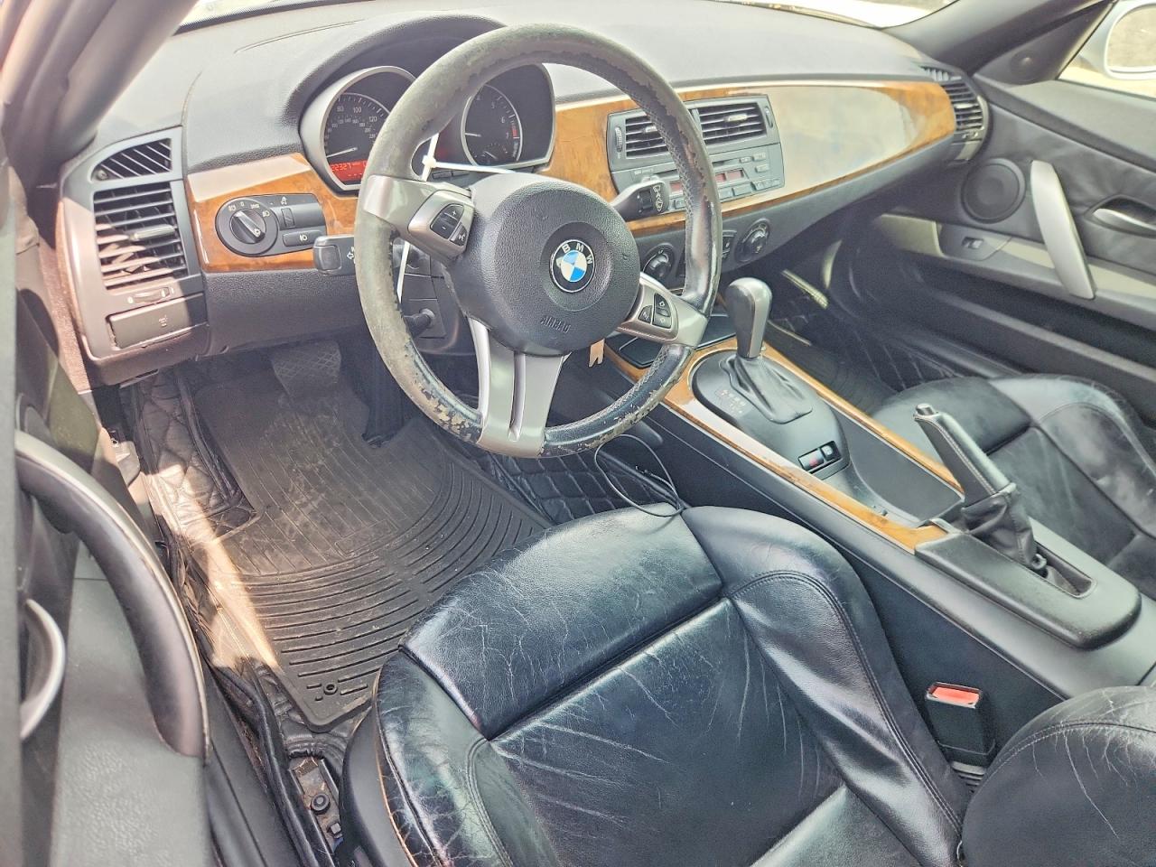 2005 Bmw Z4 3.0 Silver vin: 4USBT53545LU10532