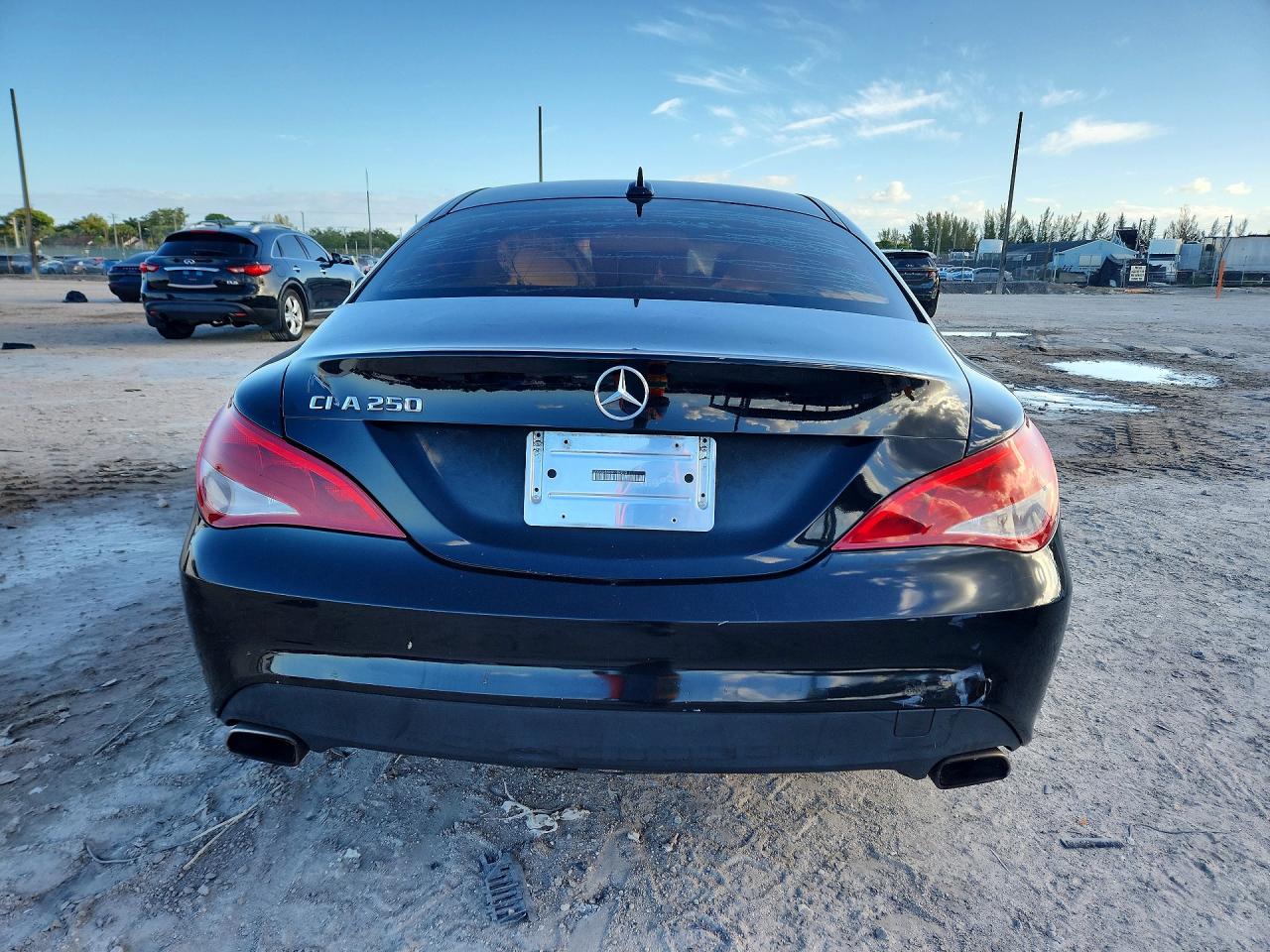 2014 Mercedes-benz Cla 250 Black vin: WDDSJ4EBXEN104213