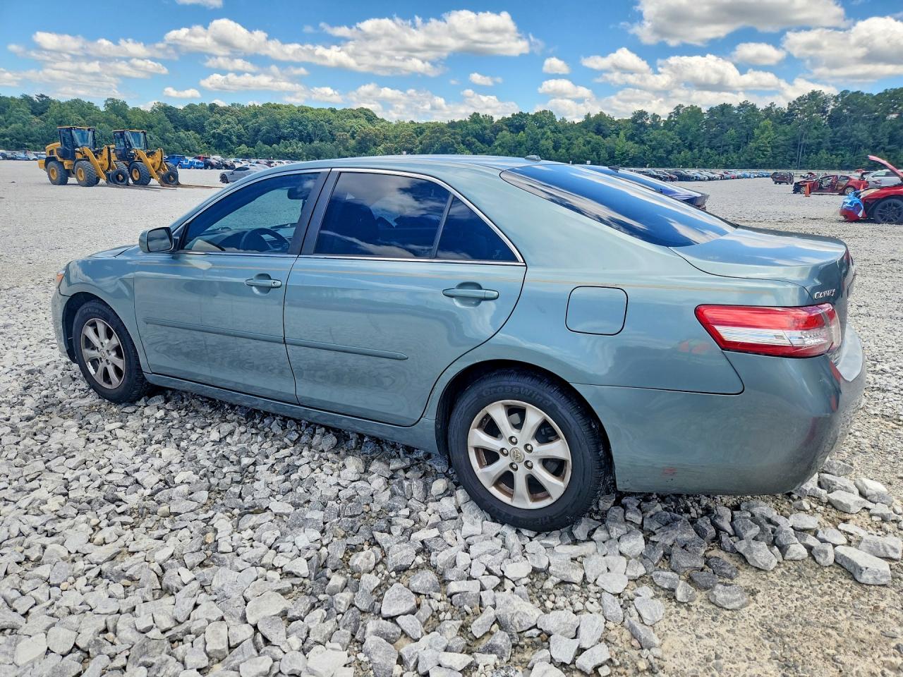 2011 Toyota Camry Le Blue vin: 4T4BF3EK1BR089125