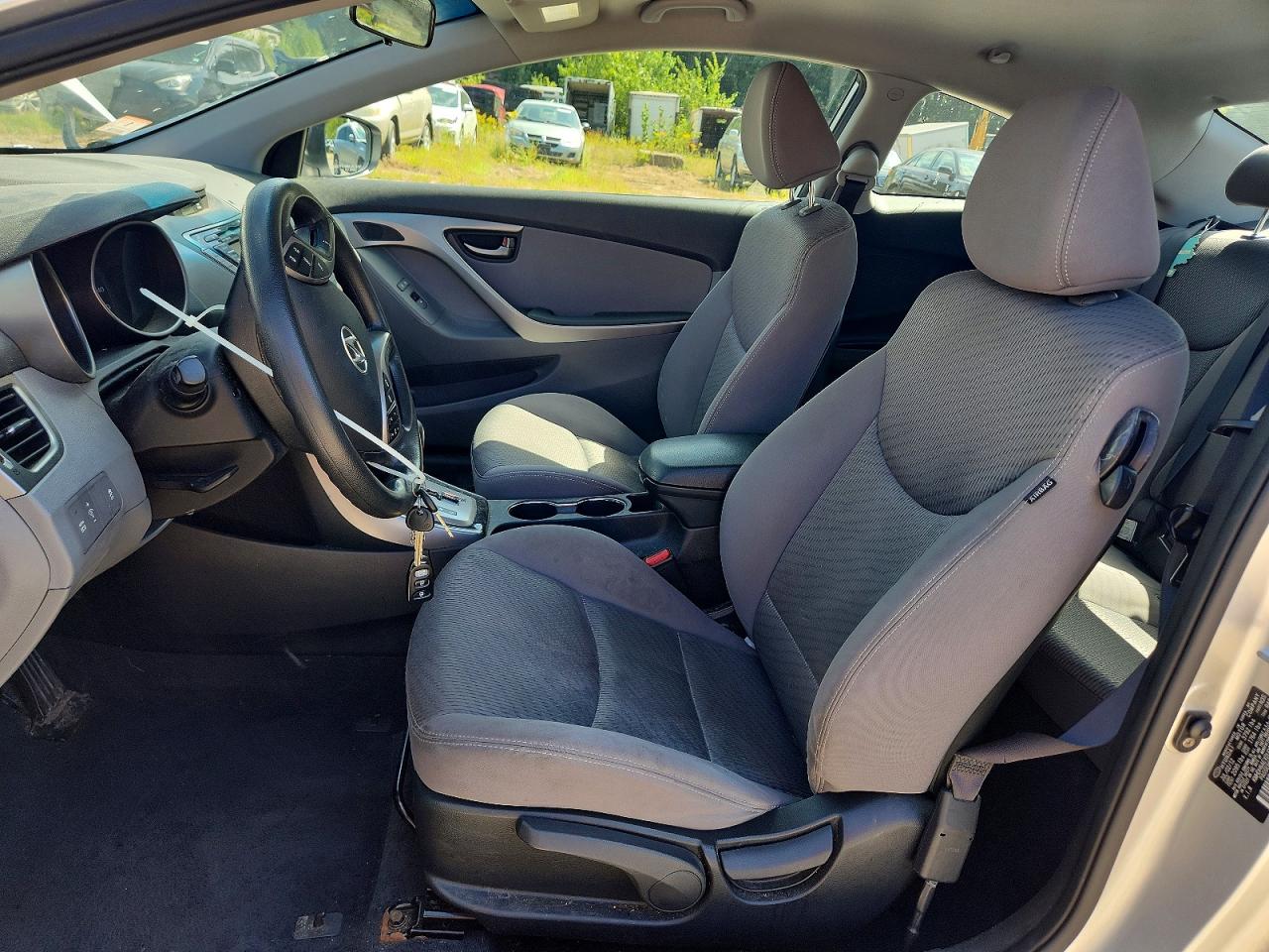 2013 Hyundai Elantra Coupe Gs Silver vin: KMHDH6AEXDU006776