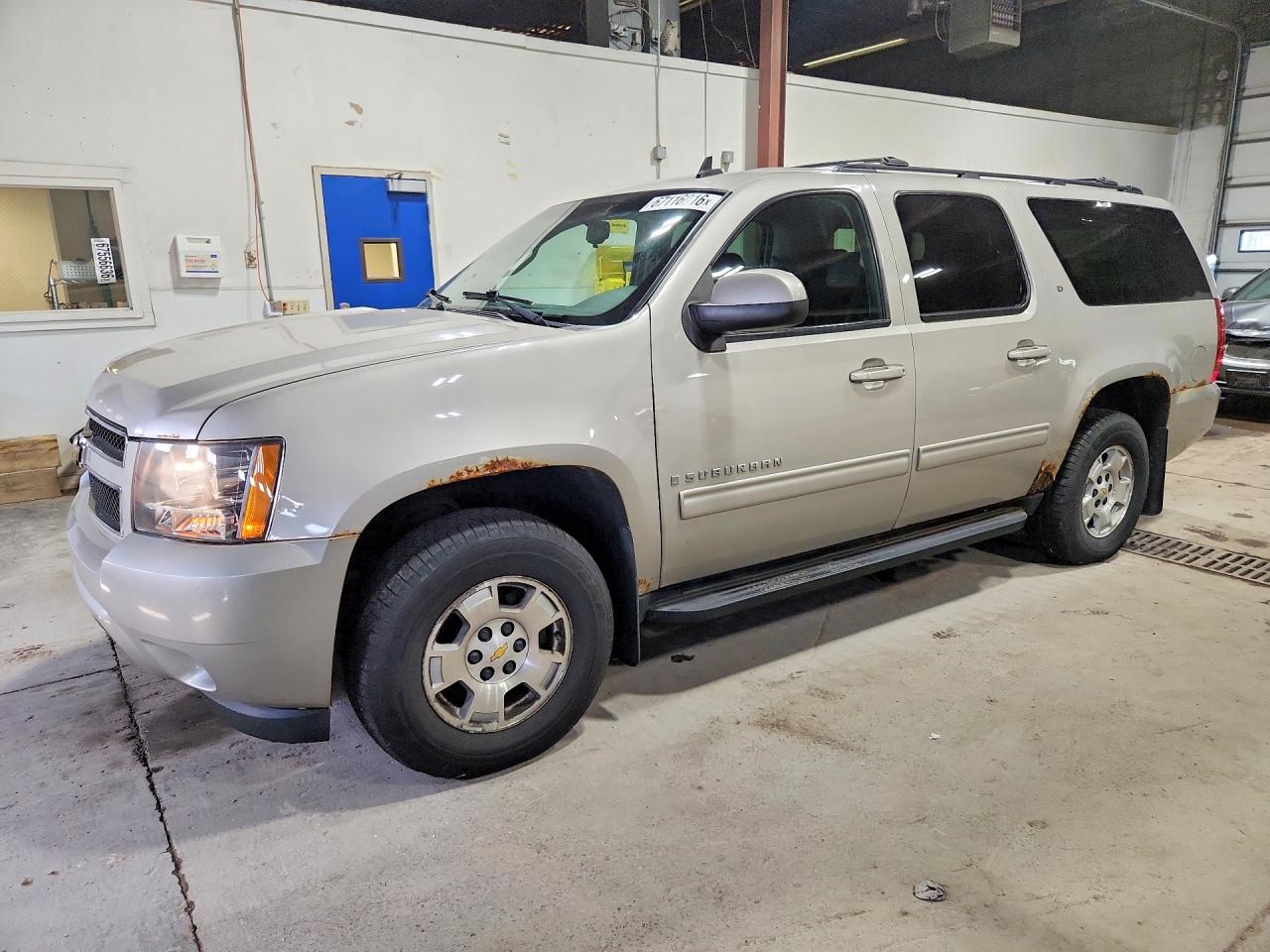 2009 Chevrolet Suburban K1500 Lt Silver vin: 1GNFK26319R249831