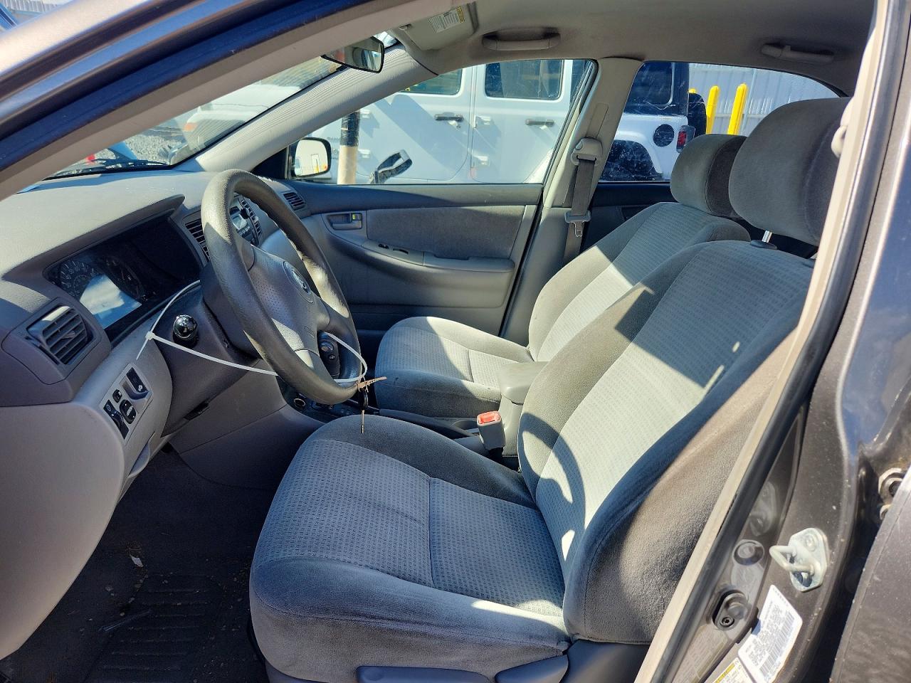 2006 Toyota Corolla Ce Gray vin: 1NXBR32E86Z702024
