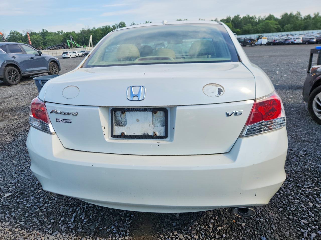 2008 Honda Accord Exl White vin: 1HGCP36828A084417