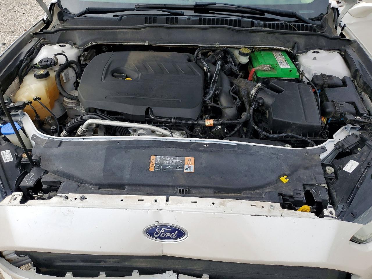 2014 Ford Fusion Se White vin: 3FA6P0HD8ER298548