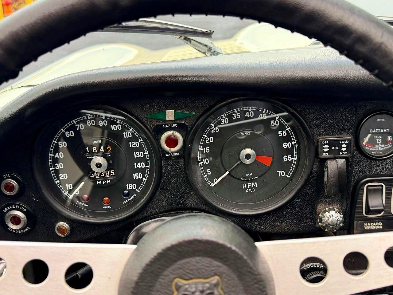 1971 Jaguar E - Type V12 Белый vin: 1S71298BW
