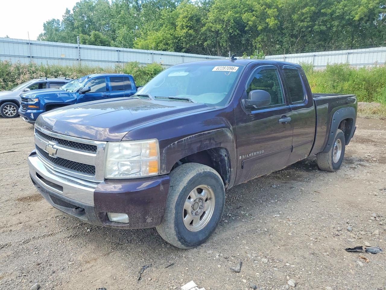 2009 Chevrolet Silverado K1500 Lt Темно-бордовый vin: 1GCEK29039Z184695