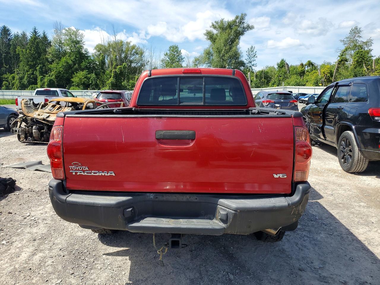 2008 Toyota Tacoma V6 Red vin: 5TEUU42N78Z503509