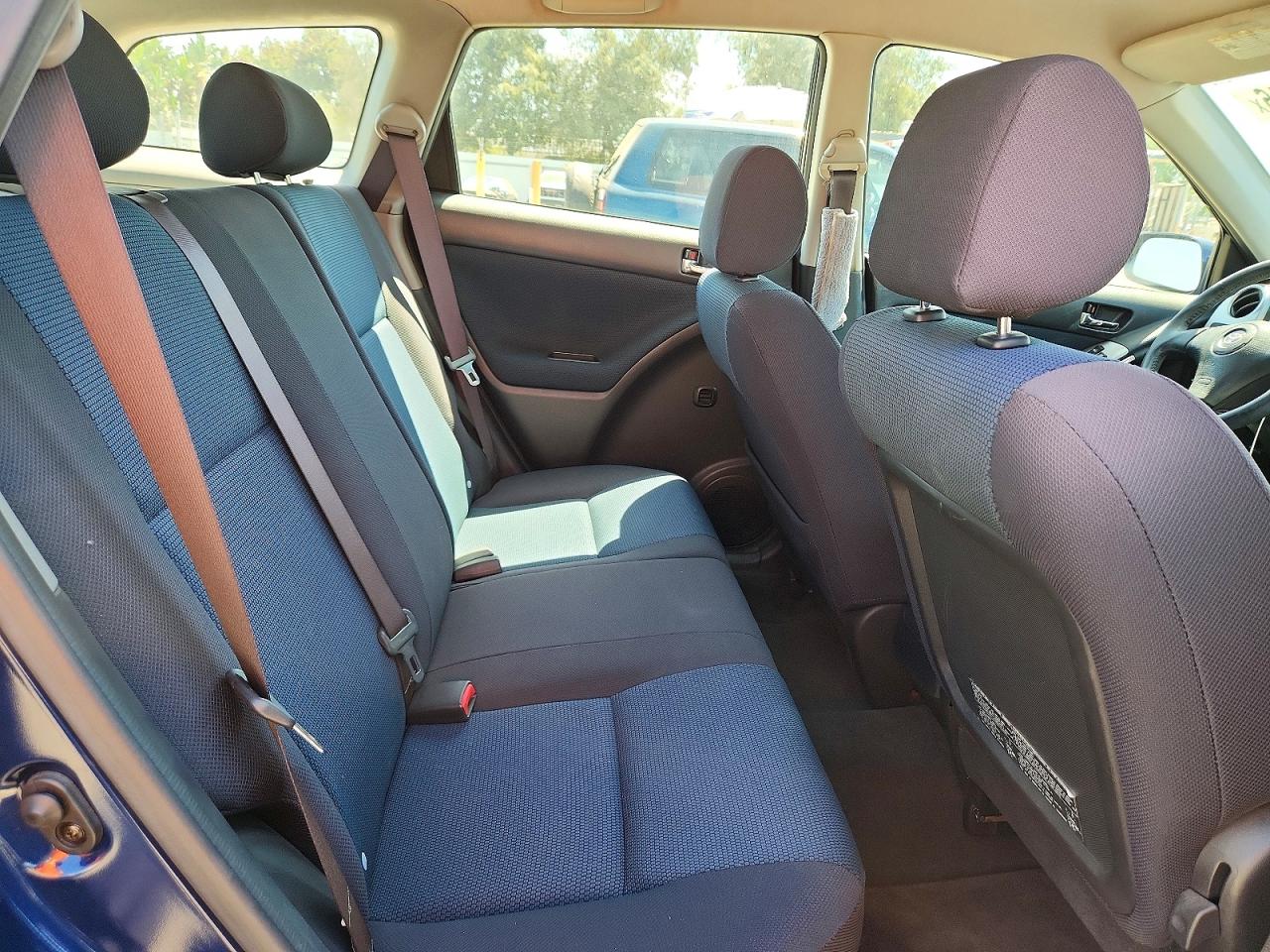 2005 Toyota Matrix Xr Синий vin: 2T1KR32EX5C365081